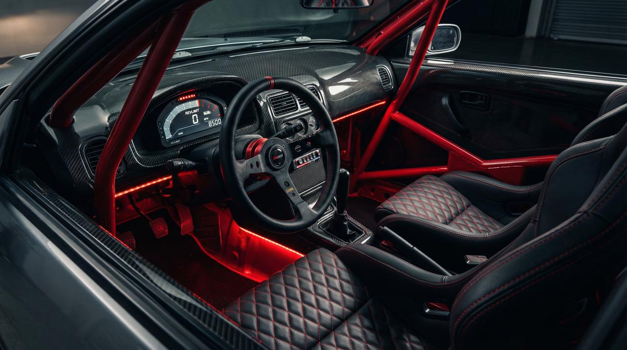 黑料赛车内饰改装视频教程